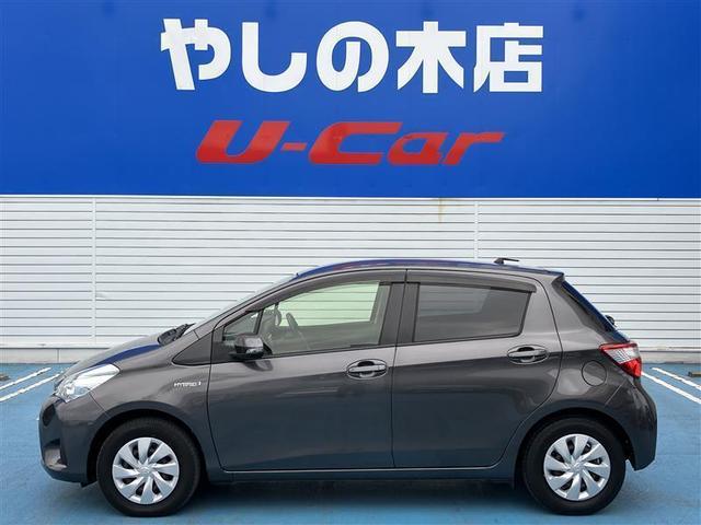 ヴィッツ ハイブリッドＦ　ワンセグ　メモリーナビ　ＥＴＣ　トヨタ認定中古車　ロングラン保証　車両検査証明書　記録簿（2枚目）