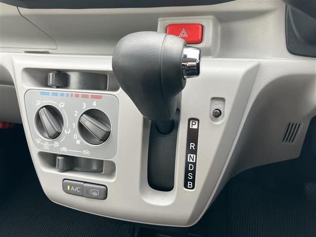 ピクシスエポック Ｘ　ＳＡＩＩＩ　ＣＤチューナー　衝突被害軽減システム　トヨタ認定中古車　ロングラン保証　車両検査証明書　ＬＥＤヘッドランプ　記録簿　アイドリングストップ（11枚目）