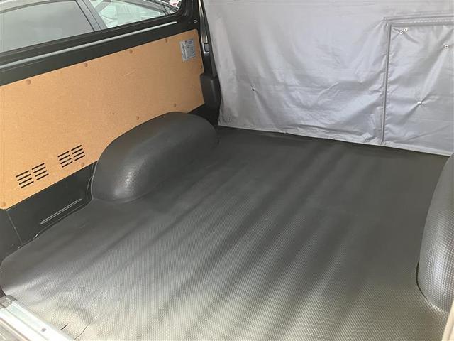 ハイエースバン ロングＤＸ　フルセグ　メモリーナビ　ＤＶＤ再生　バックカメラ　衝突被害軽減システム　ＥＴＣ　ＬＥＤヘッドランプ　乗車定員６人　記録簿　ディーゼル（24枚目）