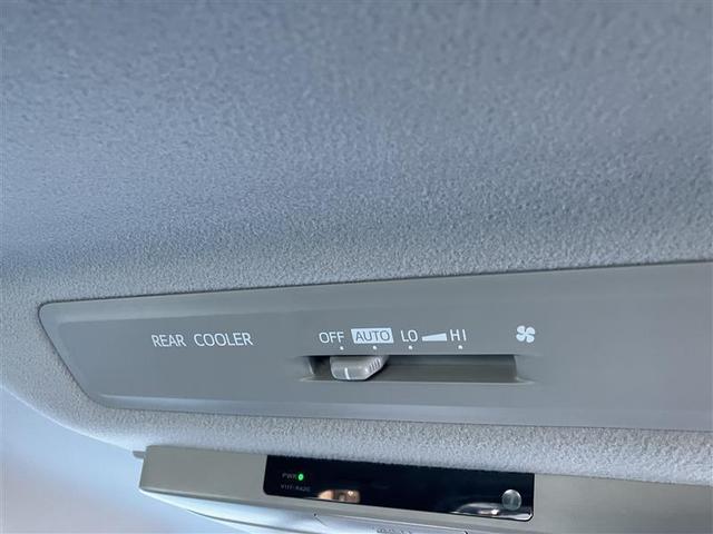 ヴォクシー ZS 煌 フルセグ メモリーナビ DVD再生 後席モニター バックカメラ 衝突被害軽減システム ETC 両側電動スライド LEDヘッドランプ 乗車定員7人 3列シート 記録簿 アイドリングストップ(20枚目)