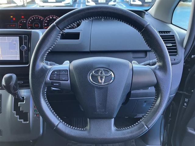 ヴォクシー ＺＳ　煌ＩＩＩ　フルセグ　メモリーナビ　ＤＶＤ再生　後席モニター　バックカメラ　ＥＴＣ　両側電動スライド　ＨＩＤヘッドライト　乗車定員８人　３列シート　記録簿（5枚目）