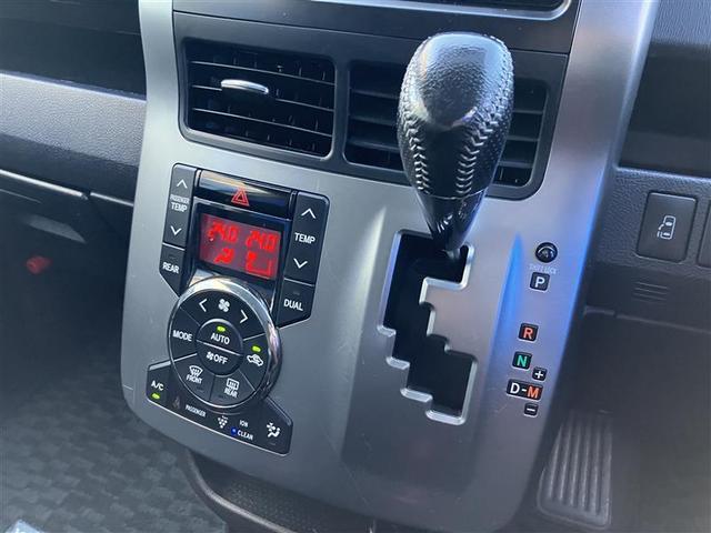 ヴォクシー ＺＳ　煌ＩＩＩ　フルセグ　メモリーナビ　ＤＶＤ再生　後席モニター　バックカメラ　ＥＴＣ　両側電動スライド　ＨＩＤヘッドライト　乗車定員８人　３列シート　記録簿（15枚目）