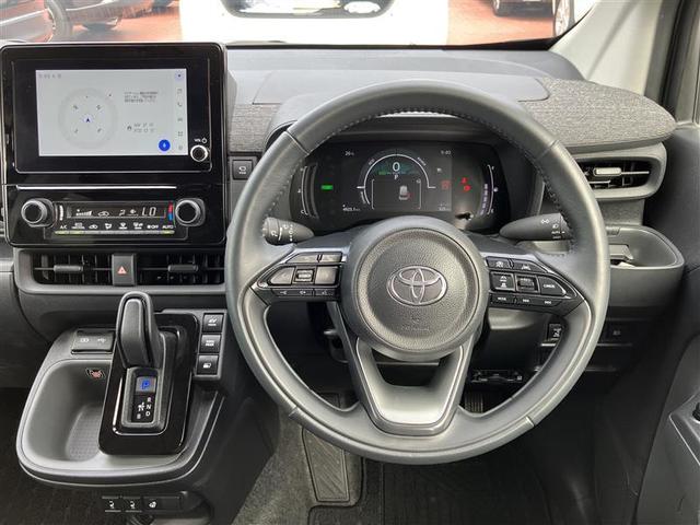 シエンタ ハイブリッドZ フルセグ メモリーナビ バックカメラ 衝突被害軽減システム ETC 両側電動スライド LEDヘッドランプ 乗車定員7人 3列シート 記録簿(4枚目)