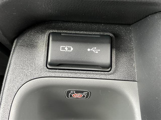 シエンタ ハイブリッドZ フルセグ メモリーナビ バックカメラ 衝突被害軽減システム ETC 両側電動スライド LEDヘッドランプ 乗車定員7人 3列シート 記録簿(19枚目)