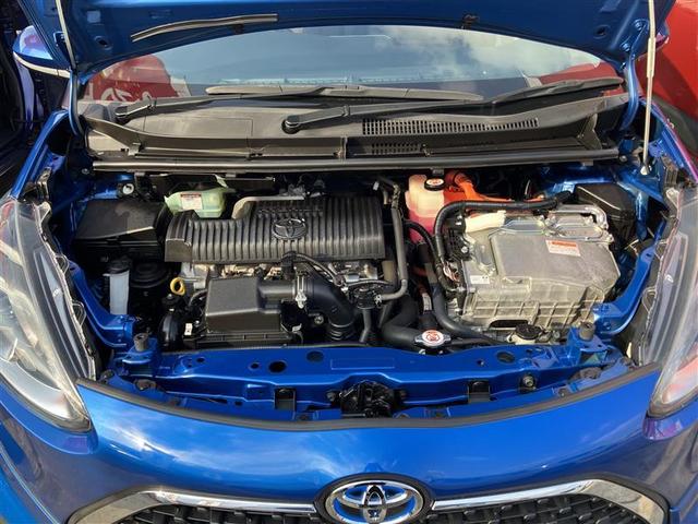 シエンタ ハイブリッドＧ　フルセグ　メモリーナビ　ＤＶＤ再生　バックカメラ　衝突被害軽減システム　ＥＴＣ　両側電動スライド　ＬＥＤヘッドランプ　乗車定員７人　３列シート　フルエアロ　記録簿（20枚目）