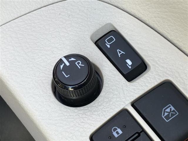 シエンタ ハイブリッドＧ　フルセグ　メモリーナビ　ＤＶＤ再生　バックカメラ　衝突被害軽減システム　ＥＴＣ　両側電動スライド　ＬＥＤヘッドランプ　乗車定員７人　３列シート　フルエアロ　記録簿（25枚目）