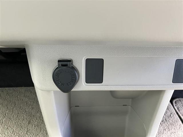 パッソ Ｘ　Ｇパッケージ　衝突被害軽減システム　ＬＥＤヘッドランプ　記録簿　アイドリングストップ（10枚目）