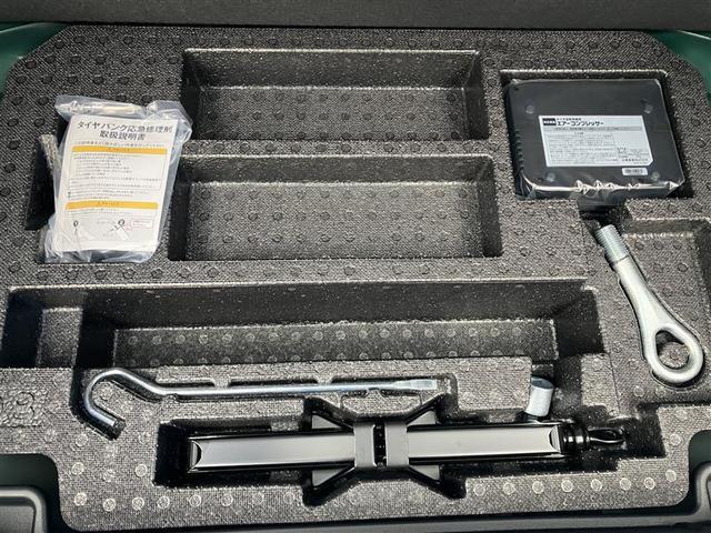 パッソ Ｘ　Ｇパッケージ　衝突被害軽減システム　ＬＥＤヘッドランプ　記録簿　アイドリングストップ（18枚目）