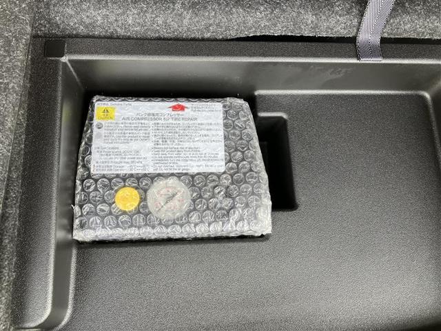 シエンタ ハイブリッドＧ　フルセグ　メモリーナビ　ＤＶＤ再生　バックカメラ　衝突被害軽減システム　ＥＴＣ　両側電動スライド　ＬＥＤヘッドランプ　乗車定員７人　３列シート　記録簿（20枚目）