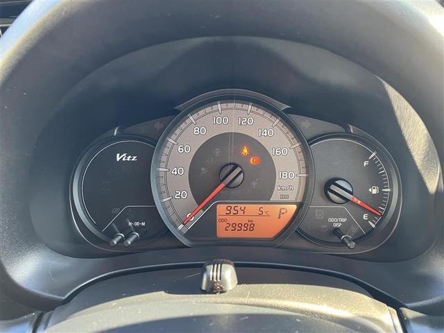 ヴィッツ Ｆ　フルセグ　メモリーナビ　ＤＶＤ再生　バックカメラ　ＥＴＣ　ＬＥＤヘッドランプ　記録簿（22枚目）