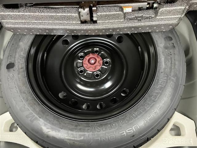 ハリアーハイブリッド Ｚ　レザーパッケージ　革シート　フルセグ　メモリーナビ　バックカメラ　衝突被害軽減システム　ＥＴＣ　ＬＥＤヘッドランプ　フルエアロ　記録簿（29枚目）