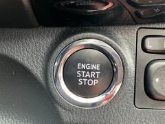 【プッシュスタート】鍵を取り出すことなくエンジンスタートできます。 6