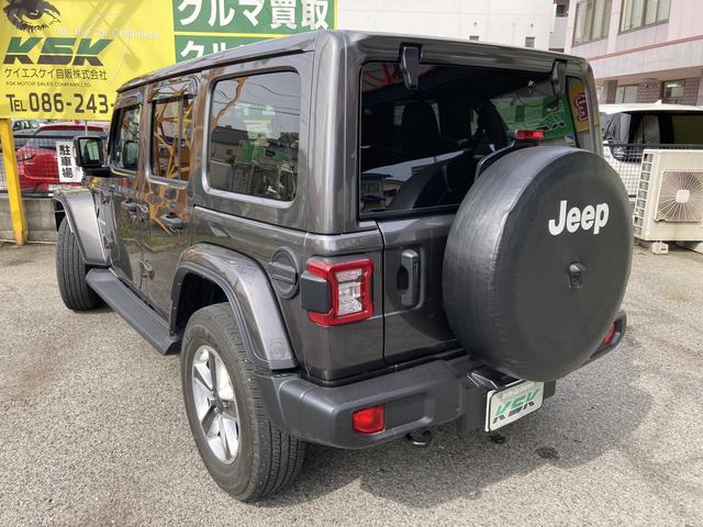 ジープ・ラングラーアンリミテッド サハラ　４ＷＤ　ワンオーナー　ドライブレコーダー　バックカメラ　クリアランスソナー　オートクルーズコントロール　衝突被害軽減システム　サンルーフ　ナビ　ＴＶ　オートライト　ＬＥＤヘッドランプ　アルミホイール（18枚目）