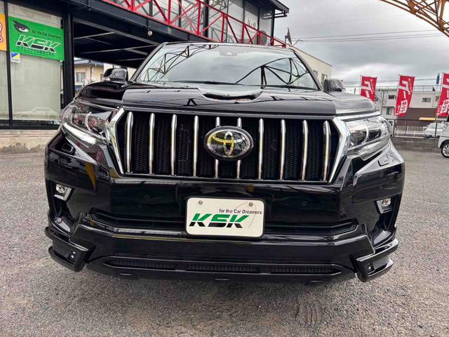 ランドクルーザープラド ＴＸ　Ｌパッケージ　４ＷＤ　ＥＴＣ　バックカメラ　クリアランスソナー　オートクルーズコントロール　レーンアシスト　パワーシート　衝突被害軽減システム　サンルーフ　ナビ　オートマチックハイビーム　ＬＥＤヘッドランプ（12枚目）