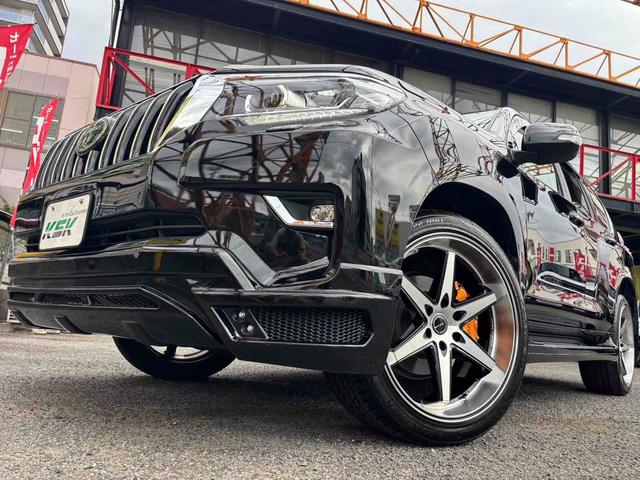 ランドクルーザープラド ＴＸ　Ｌパッケージ　４ＷＤ　ＥＴＣ　バックカメラ　クリアランスソナー　オートクルーズコントロール　レーンアシスト　パワーシート　衝突被害軽減システム　サンルーフ　ナビ　オートマチックハイビーム　ＬＥＤヘッドランプ（13枚目）