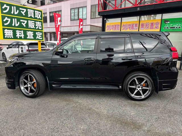 ランドクルーザープラド ＴＸ　Ｌパッケージ　４ＷＤ　ＥＴＣ　バックカメラ　クリアランスソナー　オートクルーズコントロール　レーンアシスト　パワーシート　衝突被害軽減システム　サンルーフ　ナビ　オートマチックハイビーム　ＬＥＤヘッドランプ（14枚目）