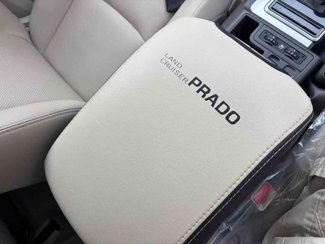 ランドクルーザープラド ＴＸ　Ｌパッケージ　４ＷＤ　ＥＴＣ　バックカメラ　クリアランスソナー　オートクルーズコントロール　レーンアシスト　パワーシート　衝突被害軽減システム　サンルーフ　ナビ　オートマチックハイビーム　ＬＥＤヘッドランプ（25枚目）