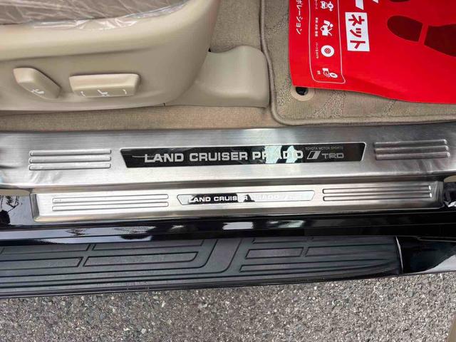 ランドクルーザープラド ＴＸ　Ｌパッケージ　４ＷＤ　ＥＴＣ　バックカメラ　クリアランスソナー　オートクルーズコントロール　レーンアシスト　パワーシート　衝突被害軽減システム　サンルーフ　ナビ　オートマチックハイビーム　ＬＥＤヘッドランプ（27枚目）