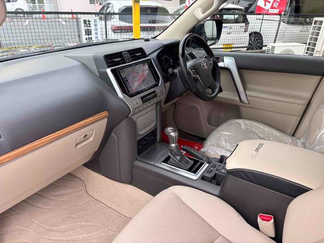 ランドクルーザープラド ＴＸ　Ｌパッケージ　４ＷＤ　ＥＴＣ　バックカメラ　クリアランスソナー　オートクルーズコントロール　レーンアシスト　パワーシート　衝突被害軽減システム　サンルーフ　ナビ　オートマチックハイビーム　ＬＥＤヘッドランプ（45枚目）