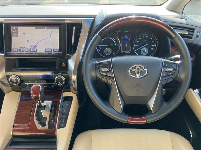 ヴェルファイアハイブリッド V 4WD ハイブリッド ETC ナビ TV 両側電動スライドドア クリアランスソナー オートクルーズコントロール オートライト LEDヘッドランプ パワーシート 電動リアゲート スマートキー(3枚目)