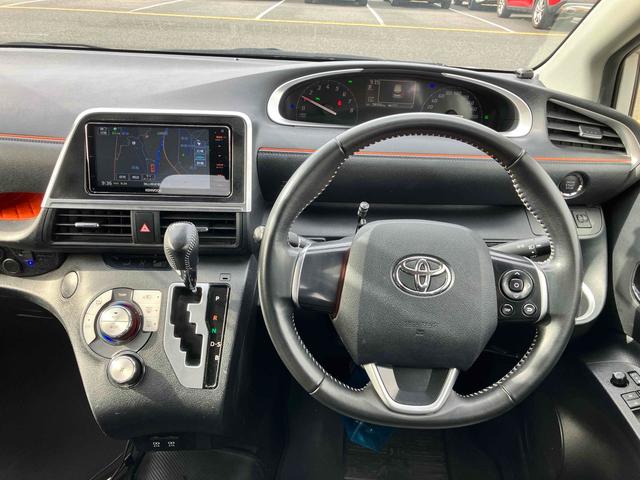 シエンタ ファンベースG ドライブレコーダー バックカメラ ナビ TV クリアランスソナー レーンアシスト 衝突被害軽減システム 両側電動スライドドア オートマチックハイビーム スマートキー アイドリングストップ(3枚目)