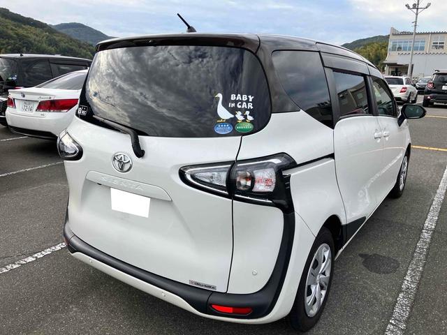 シエンタ ファンベースG ドライブレコーダー バックカメラ ナビ TV クリアランスソナー レーンアシスト 衝突被害軽減システム 両側電動スライドドア オートマチックハイビーム スマートキー アイドリングストップ(16枚目)