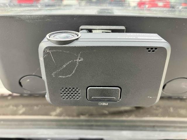 シエンタ ファンベースG ドライブレコーダー バックカメラ ナビ TV クリアランスソナー レーンアシスト 衝突被害軽減システム 両側電動スライドドア オートマチックハイビーム スマートキー アイドリングストップ(35枚目)