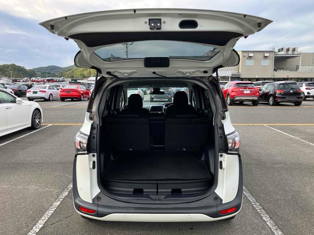 シエンタ ファンベースG ドライブレコーダー バックカメラ ナビ TV クリアランスソナー レーンアシスト 衝突被害軽減システム 両側電動スライドドア オートマチックハイビーム スマートキー アイドリングストップ(36枚目)