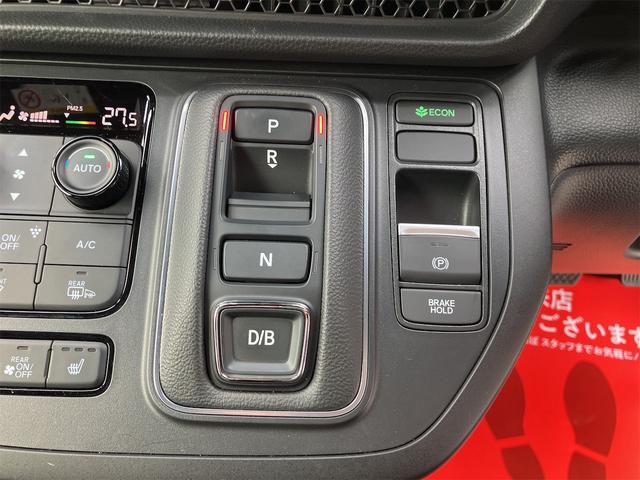 ステップワゴン ｅ：ＨＥＶスパーダ　ワンオーナー　ドライブレコーダー　ＥＴＣ　全周囲カメラ　ナビ　ＴＶ　クリアランスソナー　オートクルーズコントロール　衝突被害軽減システム　両側電動スライドドア　オートライト　ＬＥＤヘッドランプ（6枚目）