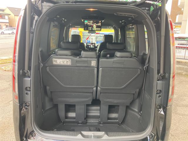 ステップワゴン ｅ：ＨＥＶスパーダ　ワンオーナー　ドライブレコーダー　ＥＴＣ　全周囲カメラ　ナビ　ＴＶ　クリアランスソナー　オートクルーズコントロール　衝突被害軽減システム　両側電動スライドドア　オートライト　ＬＥＤヘッドランプ（19枚目）