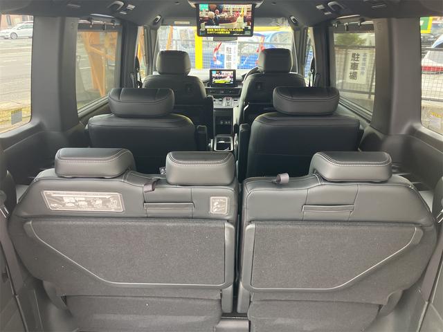 ステップワゴン ｅ：ＨＥＶスパーダ　ワンオーナー　ドライブレコーダー　ＥＴＣ　全周囲カメラ　ナビ　ＴＶ　クリアランスソナー　オートクルーズコントロール　衝突被害軽減システム　両側電動スライドドア　オートライト　ＬＥＤヘッドランプ（32枚目）