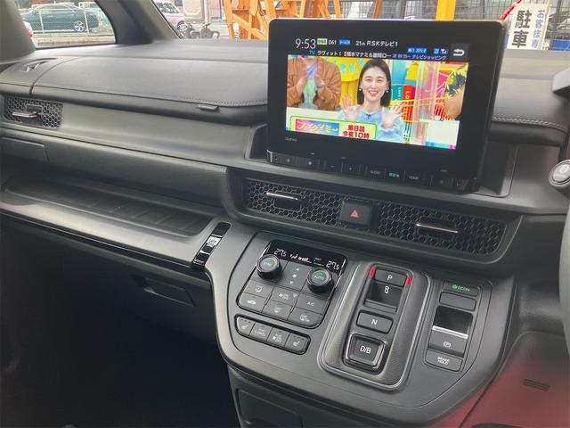 ステップワゴン ｅ：ＨＥＶスパーダ　ワンオーナー　ドライブレコーダー　ＥＴＣ　全周囲カメラ　ナビ　ＴＶ　クリアランスソナー　オートクルーズコントロール　衝突被害軽減システム　両側電動スライドドア　オートライト　ＬＥＤヘッドランプ（51枚目）