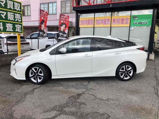 プリウス Ａ　ＥＴＣ　クリアランスソナー　レーンアシスト　オートクルーズコントロール　パークアシスト　衝突被害軽減システム　バックカメラ　ナビ　ＴＶ　アルミホイール　オートマチックハイビーム　オートライト（14枚目）