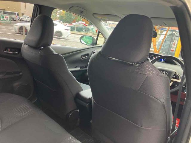 プリウス Ａ　ＥＴＣ　クリアランスソナー　レーンアシスト　オートクルーズコントロール　パークアシスト　衝突被害軽減システム　バックカメラ　ナビ　ＴＶ　アルミホイール　オートマチックハイビーム　オートライト（32枚目）