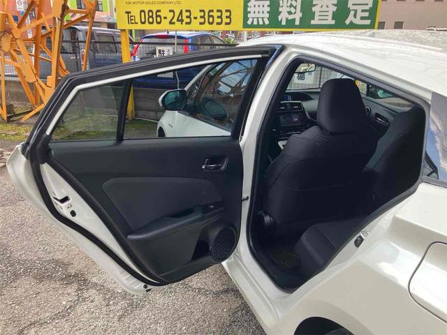 プリウス Ａ　ＥＴＣ　クリアランスソナー　レーンアシスト　オートクルーズコントロール　パークアシスト　衝突被害軽減システム　バックカメラ　ナビ　ＴＶ　アルミホイール　オートマチックハイビーム　オートライト（48枚目）