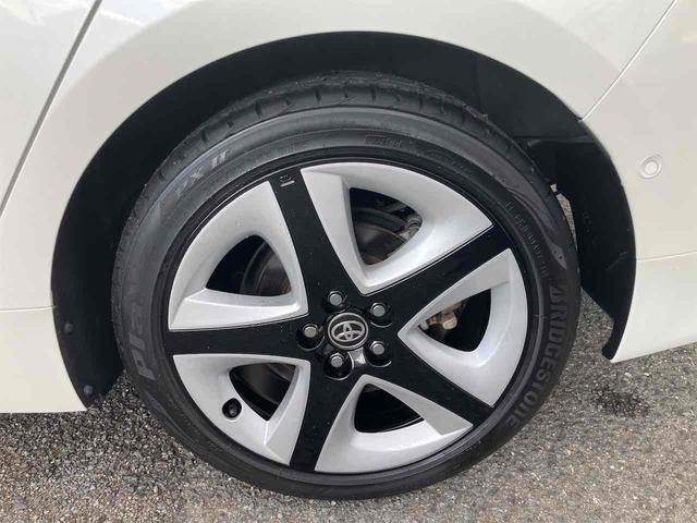 プリウス Ａ　ＥＴＣ　クリアランスソナー　レーンアシスト　オートクルーズコントロール　パークアシスト　衝突被害軽減システム　バックカメラ　ナビ　ＴＶ　アルミホイール　オートマチックハイビーム　オートライト（56枚目）