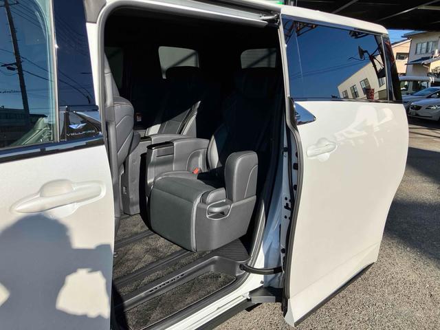 ヴェルファイア Z プレミア 4WD ワンオーナー ドライブレコーダー 全周囲カメラ ナビ TV クリアランスソナー オートクルーズコントロール レーンアシスト パークアシスト 衝突被害軽減システム 両側電動スライドドア(30枚目)