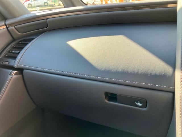 ヴェルファイア Z プレミア 4WD ワンオーナー ドライブレコーダー 全周囲カメラ ナビ TV クリアランスソナー オートクルーズコントロール レーンアシスト パークアシスト 衝突被害軽減システム 両側電動スライドドア(41枚目)