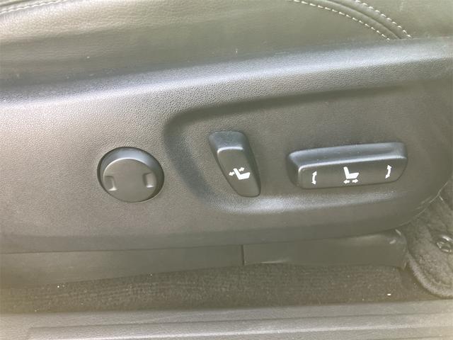 ランドクルーザープラド TX Lパッケージ マットブラックエディション ワンオーナー・マルチテレインモニター・フルセグTV・ナビ・Bluetooth・サンルーフ・ルーフレール・レザーパワーシート・ベンチレーション・シートヒーター・ビルトインETC・LEDヘッドライト(30枚目)