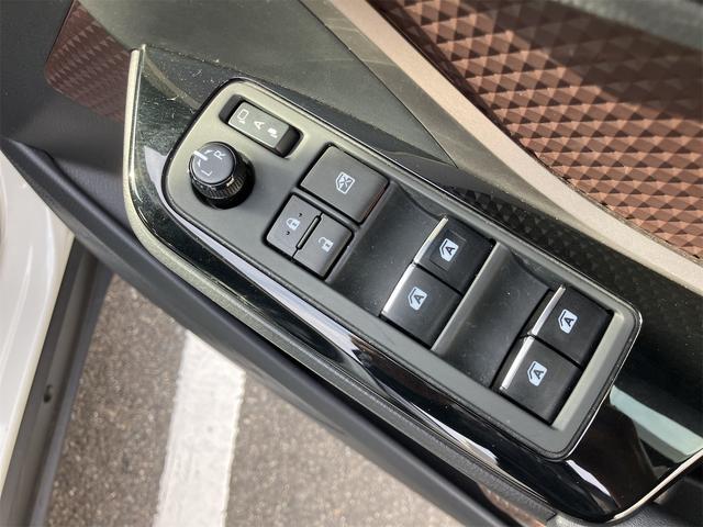 C-HR G TOYOTAセーフティセンス・ 9インチナビ・フルセグTV・走行中TV視聴可能・バックカメラ・シートヒーター・ハーフレザー・スマートキー・プッシュスタート・Fエアロパーツ・ビルトインETC・BMS・LEDヘッドライト・LEDフォグ(33枚目)