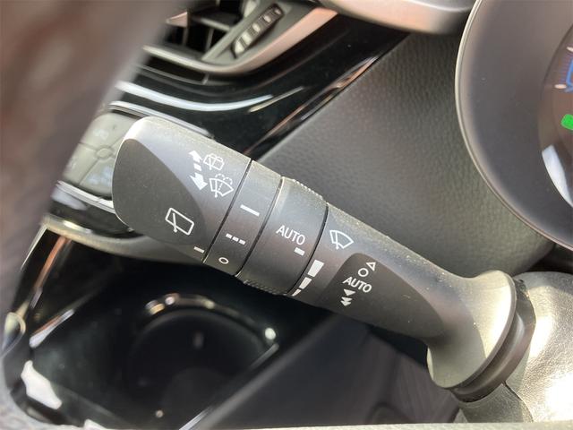 C-HR G TOYOTAセーフティセンス・ 9インチナビ・フルセグTV・走行中TV視聴可能・バックカメラ・シートヒーター・ハーフレザー・スマートキー・プッシュスタート・Fエアロパーツ・ビルトインETC・BMS・LEDヘッドライト・LEDフォグ(38枚目)