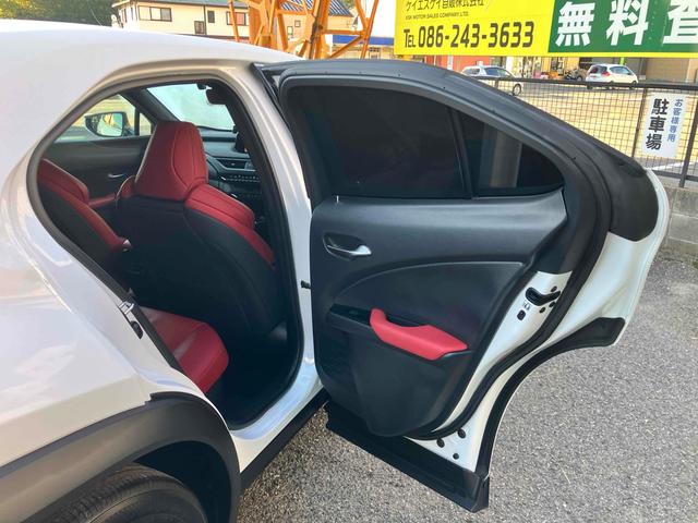 ＵＸ ＵＸ２５０ｈ　Ｆスポーツ　ドライブレコーダー　全周囲カメラ　クリアランスソナー　オートクルーズコントロール　レーンアシスト　パワーシート　衝突被害軽減システム　ナビ　ＴＶ　オートマチックハイビーム　オートライト（34枚目）