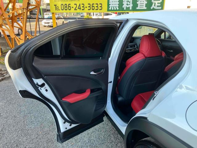 ＵＸ ＵＸ２５０ｈ　Ｆスポーツ　ドライブレコーダー　全周囲カメラ　クリアランスソナー　オートクルーズコントロール　レーンアシスト　パワーシート　衝突被害軽減システム　ナビ　ＴＶ　オートマチックハイビーム　オートライト（71枚目）