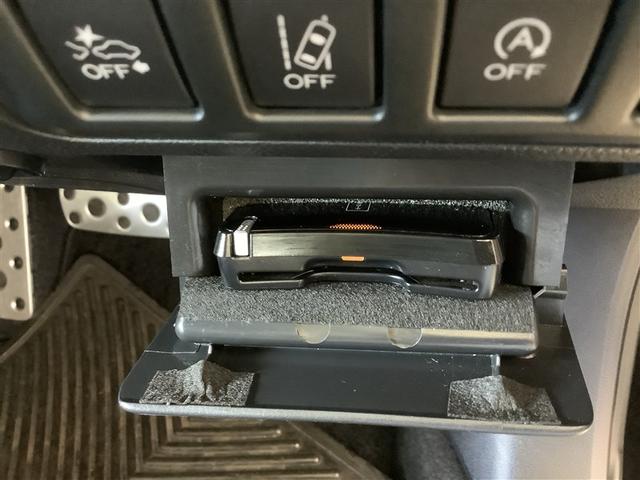 レガシィアウトバック リミテッド　本革シート　４ＷＤ　フルセグ　メモリーナビ　ＤＶＤ再生　Ｂｌｕｅｔｏｏｔｈ　ミュージックプレイヤー接続可　バックカメラ　衝突被害軽減システム　ＥＴＣ　ドラレコ　ＬＥＤヘッドランプ　アイドリングストップ（15枚目）