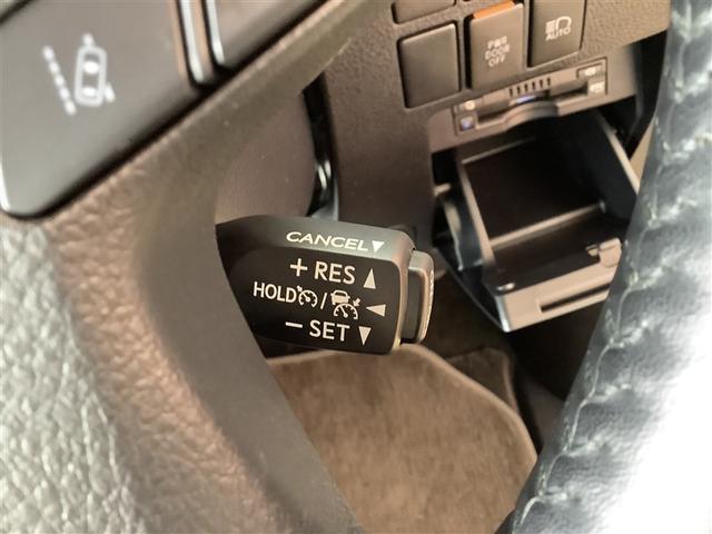 アルファードハイブリッド Ｓ　タイプゴールドＩＩ　トヨタ認定中古車　サンルーフ　４ＷＤ　フルセグ　メモリーナビ　ＤＶＤ再生　Ｂｌｕｅｔｏｏｔｈ　ミュージックプレイヤー接続　後席モニター　衝突被害軽減システム　ＥＴＣ　ドラレコ　両側電動スライド　ＬＥＤ（16枚目）