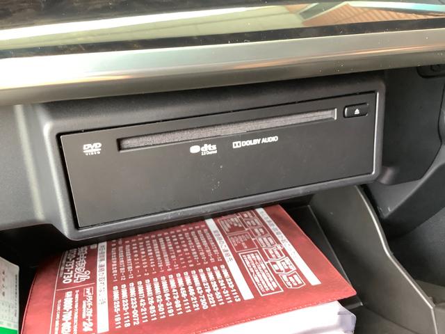 アルファードハイブリッド Ｓ　タイプゴールドＩＩ　トヨタ認定中古車　サンルーフ　４ＷＤ　フルセグ　メモリーナビ　ＤＶＤ再生　Ｂｌｕｅｔｏｏｔｈ　ミュージックプレイヤー接続　後席モニター　衝突被害軽減システム　ＥＴＣ　ドラレコ　両側電動スライド　ＬＥＤ（41枚目）