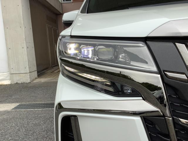 アルファードハイブリッド Ｓ　タイプゴールドＩＩ　トヨタ認定中古車　サンルーフ　４ＷＤ　フルセグ　メモリーナビ　ＤＶＤ再生　Ｂｌｕｅｔｏｏｔｈ　ミュージックプレイヤー接続　後席モニター　衝突被害軽減システム　ＥＴＣ　ドラレコ　両側電動スライド　ＬＥＤ（52枚目）