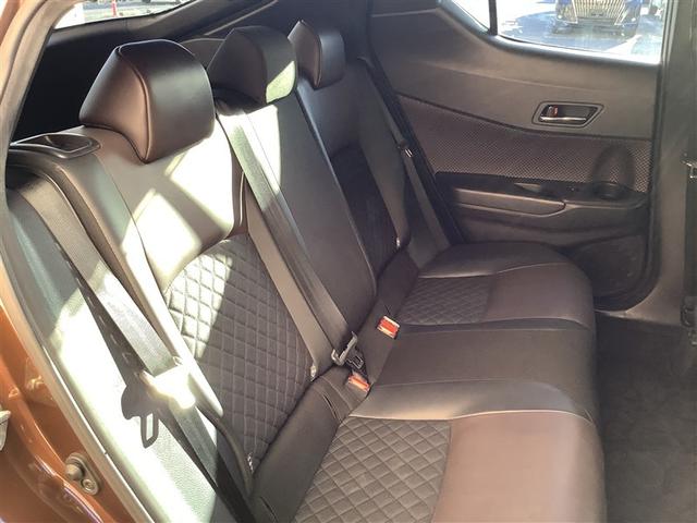 Ｃ－ＨＲ Ｇ　トヨタ認定中古車　フルセグ　メモリーナビ　ＤＶＤ再生　Ｂｌｕｅｔｏｏｔｈ接続　ミュージックプレイヤー接続可　バックカメラ　衝突被害軽減システム　ＥＴＣ　ドラレコ　ＬＥＤヘッドランプ　記録簿（7枚目）