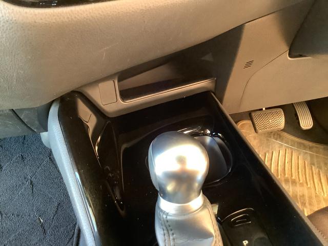 Ｃ－ＨＲ Ｇ　トヨタ認定中古車　フルセグ　メモリーナビ　ＤＶＤ再生　Ｂｌｕｅｔｏｏｔｈ接続　ミュージックプレイヤー接続可　バックカメラ　衝突被害軽減システム　ＥＴＣ　ドラレコ　ＬＥＤヘッドランプ　記録簿（36枚目）