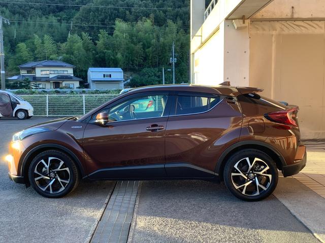 Ｃ－ＨＲ Ｇ　トヨタ認定中古車　フルセグ　メモリーナビ　ＤＶＤ再生　Ｂｌｕｅｔｏｏｔｈ接続　ミュージックプレイヤー接続可　バックカメラ　衝突被害軽減システム　ＥＴＣ　ドラレコ　ＬＥＤヘッドランプ　記録簿（50枚目）
